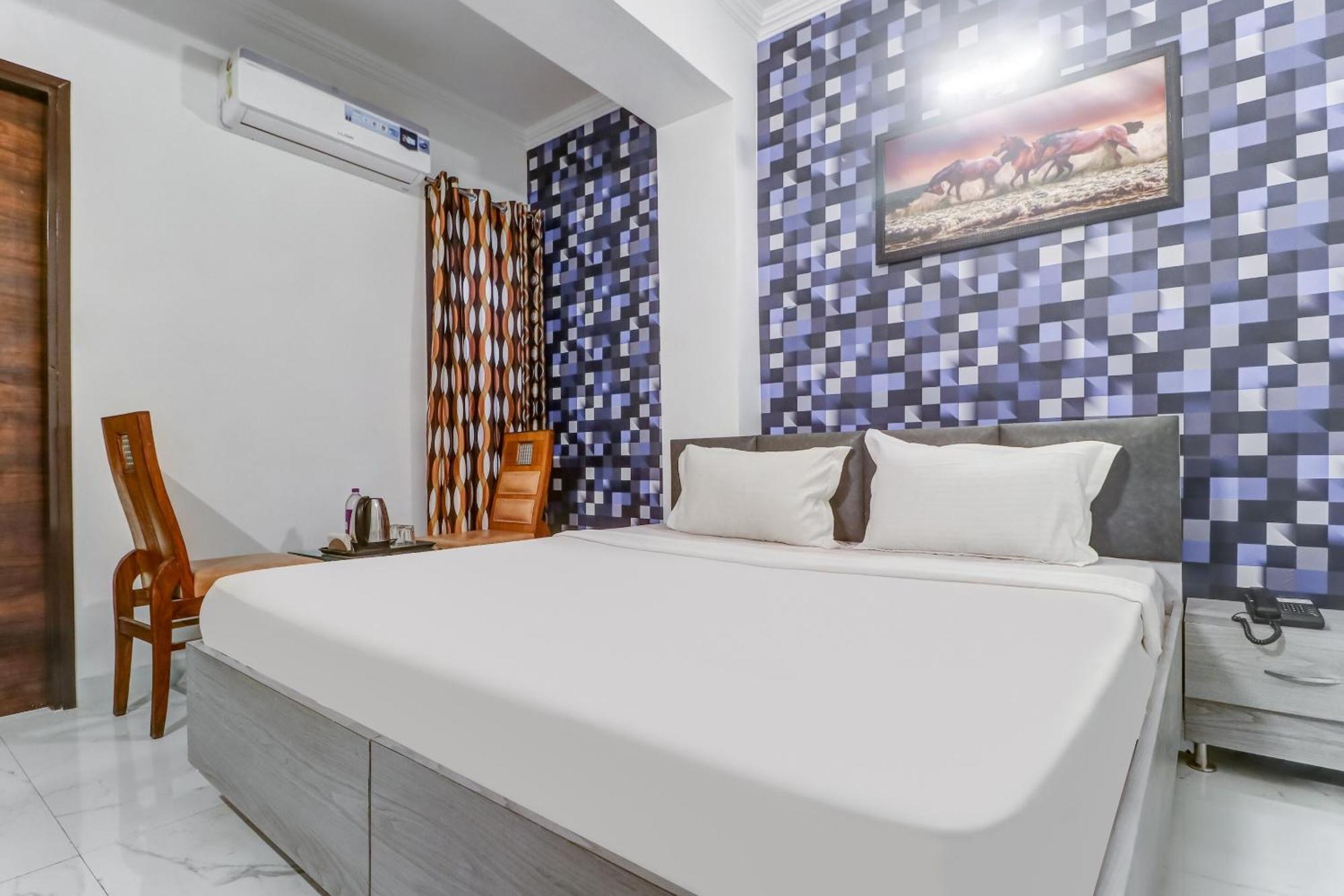 Отель Townhouse Лудхиана Экстерьер фото